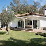 Bianca Elegant 4br Beachside Near Golf, Restaurants&puerto Banús Сasa de vacaciones *