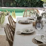 Bianca Elegant 4br Beachside Near Golf, Restaurants&puerto Banús *