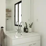 בית נופש Bianca Elegant 4br Beachside Near Golf, Restaurants & Puerto Banus אסטפונה